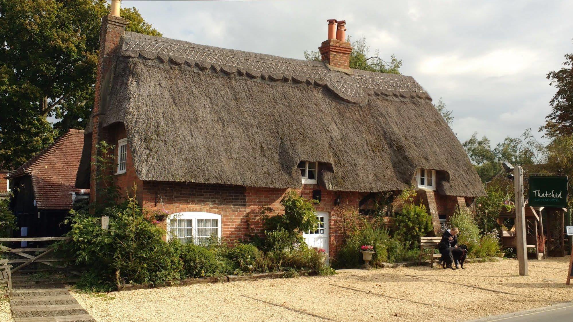 Thatched Cottage Hotel Brockenhurst Ngoại thất bức ảnh
